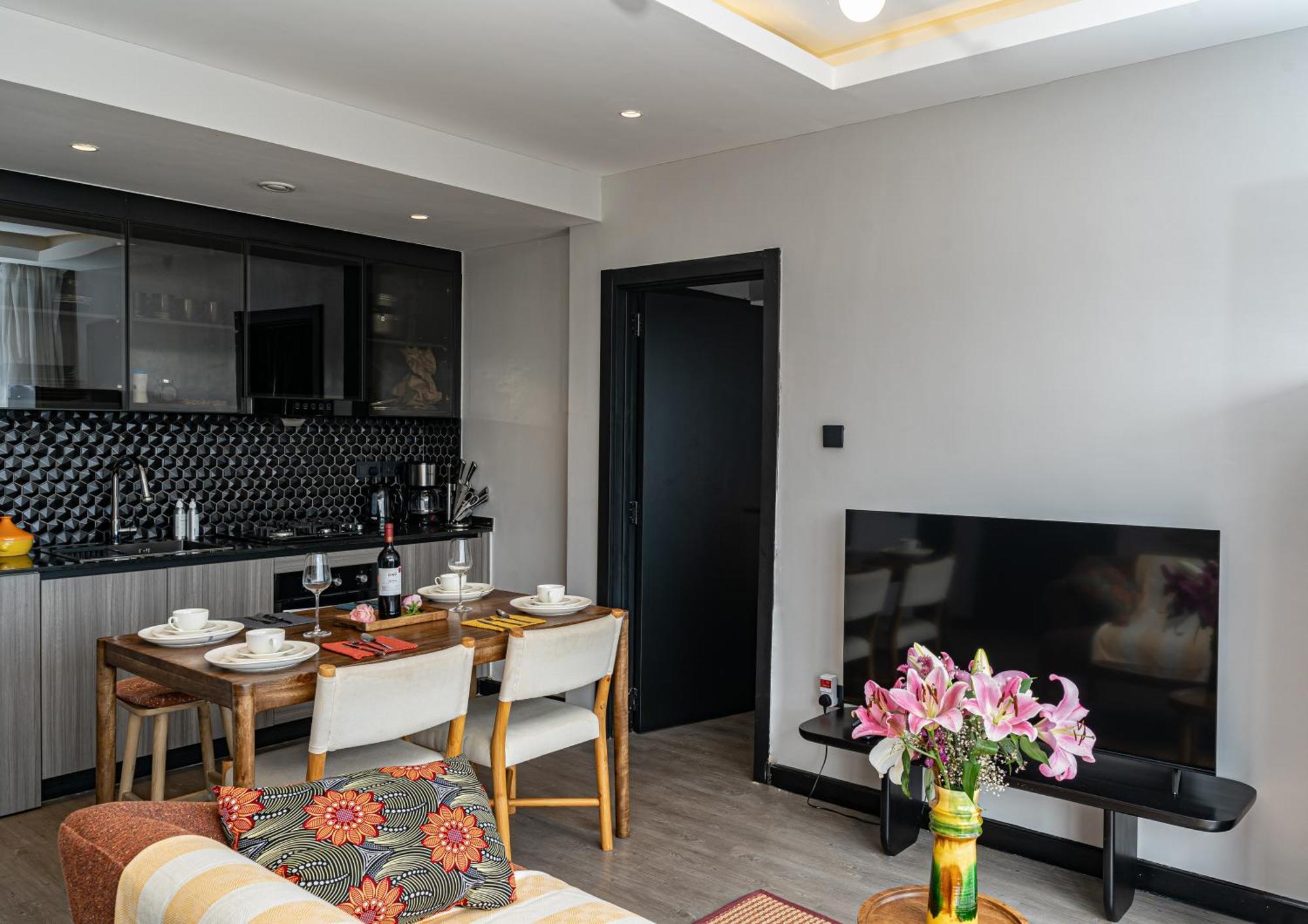 Escada Studio & 2-Bedroom, Rooftop Swimming Pool, Gym, Workspace, Wonderiss Homes Westland Living Nairobi Extérieur photo